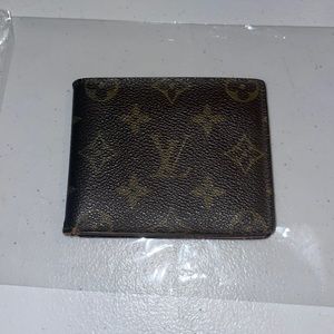 LV Mens wallet